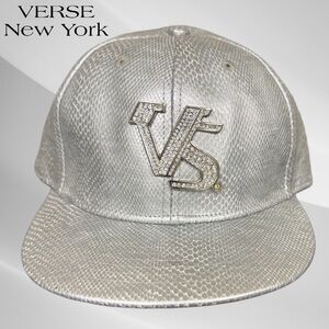 NWT- VERSE New York Silver Leather Cap